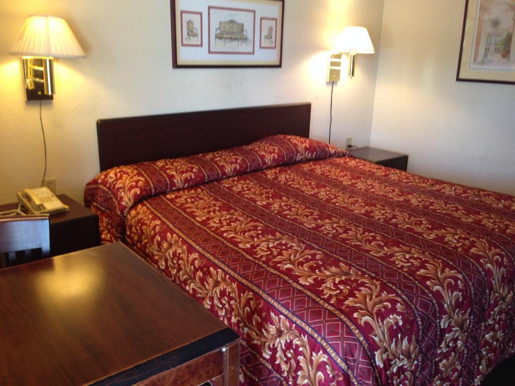 Scottish Inns Jonesboro Habitación foto
